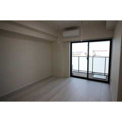 プレール・ドゥーク東新宿Ⅲのサムネイル