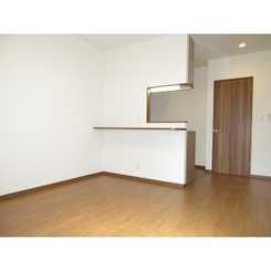 アムール 鈴谷のサムネイル