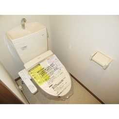 アムール 鈴谷のサムネイル