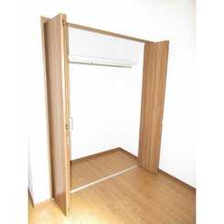 アムール 鈴谷のサムネイル