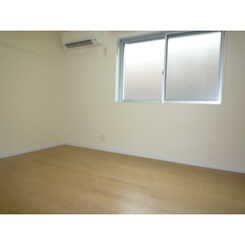 カーサ フェリース南林間のサムネイル