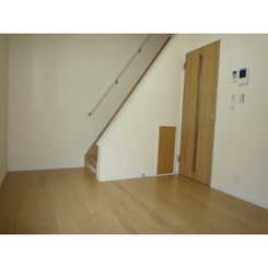 カーサ フェリース南林間のサムネイル