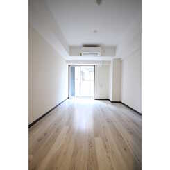 プレール・ドゥーク大塚のサムネイル