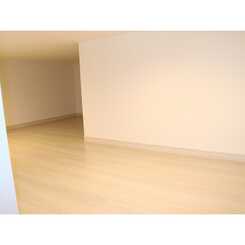 ラ・フロール鶴巻南のサムネイル