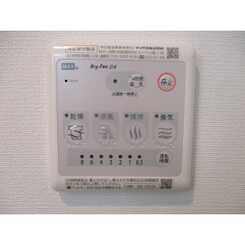 ラ・フロール鶴巻南のサムネイル