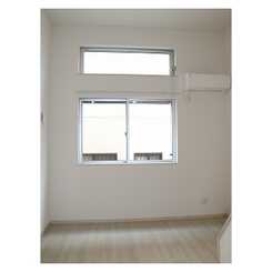 ラ・フロール鶴巻南のサムネイル