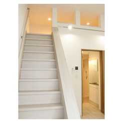 ラ・フロール鶴巻南のサムネイル