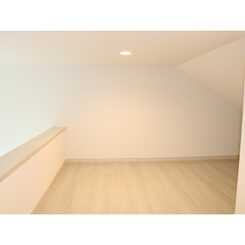 ラ・フロール鶴巻南のサムネイル