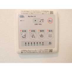 ラ・フロール鶴巻南のサムネイル