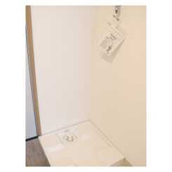 ラ・フロール鶴巻南のサムネイル