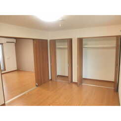 デュラ・カーサ　ラパンのサムネイル