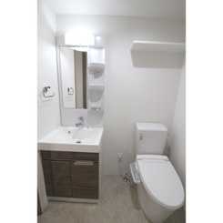 プレール・ドゥーク亀戸水神駅前のサムネイル