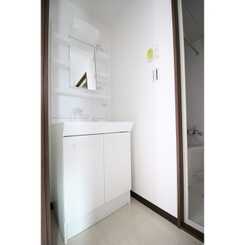 ウェルコーポ星川のサムネイル