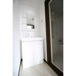 ウェルコーポ星川のサムネイル