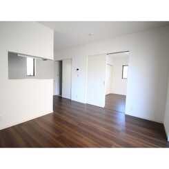 Palais　Fleurのサムネイル