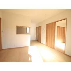 Palais　Fleurのサムネイル