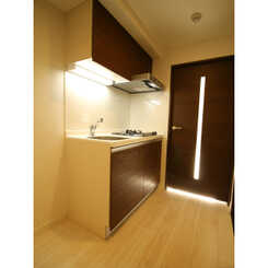 プレール・ドゥーク学芸大学のサムネイル