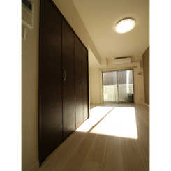 プレール・ドゥーク学芸大学のサムネイル