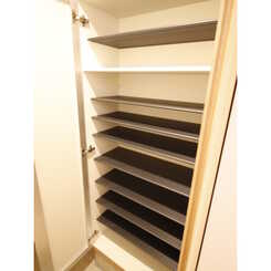 アムール Moonのサムネイル