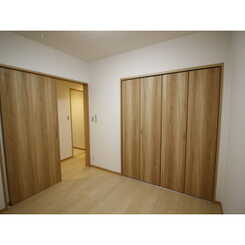 アムール Moonのサムネイル