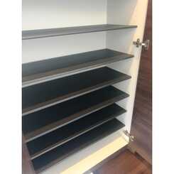 リーブル　エレナのサムネイル