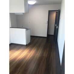 リーブル　エレナのサムネイル