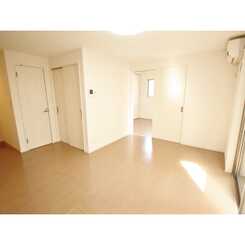 コンフォーレ六実のサムネイル