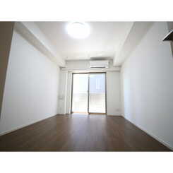 プレール・ドゥーク三軒茶屋のサムネイル