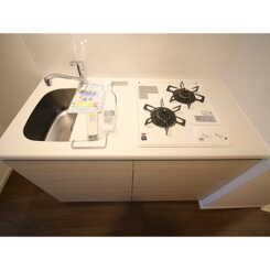 プレール・ドゥーク三軒茶屋のサムネイル