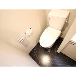 プレール・ドゥーク三軒茶屋のサムネイル