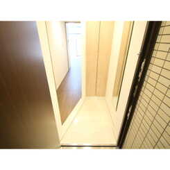 プレール・ドゥーク三軒茶屋のサムネイル