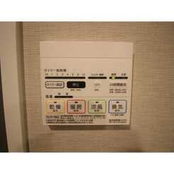 プレール・ドゥーク三軒茶屋のサムネイル