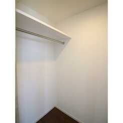 プレール・ドゥーク三軒茶屋のサムネイル