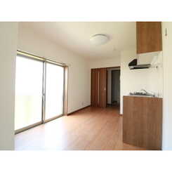 アムール 菊名のサムネイル