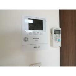 Y’s viewのサムネイル