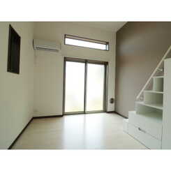 Y’s viewのサムネイル