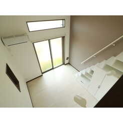 Y’s viewのサムネイル