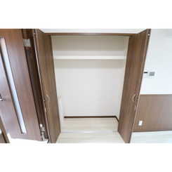 アンプルールフェール　エタン　セルマン昆陽のサムネイル