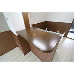 アンプルールフェール　エタン　セルマン昆陽のサムネイル