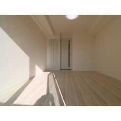 プレール・ドゥーク王子のサムネイル