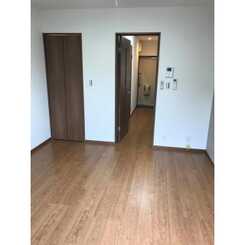 デュラカーサ・ルシア 鳥羽街道のサムネイル