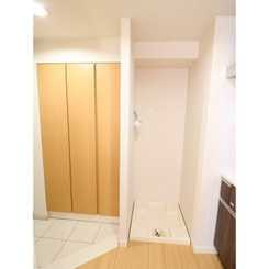 プレール・ドゥーク横濱紅葉坂のサムネイル