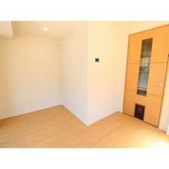 プレール・ドゥーク横濱紅葉坂のサムネイル