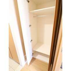 プレール・ドゥーク横濱紅葉坂のサムネイル