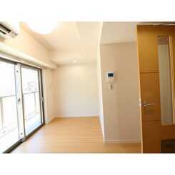 プレール・ドゥーク横濱紅葉坂のサムネイル