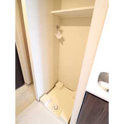 プレール・ドゥーク三宿のサムネイル