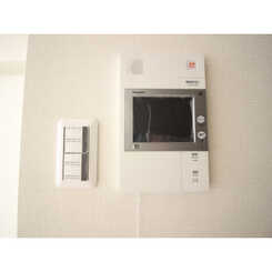 プレール・ドゥーク浅草Ⅳのサムネイル