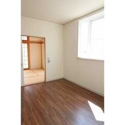 シャルム　ホワイトのサムネイル