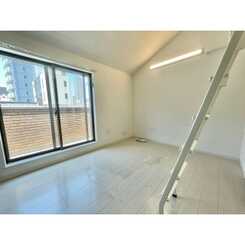 新子安レジデンスのサムネイル