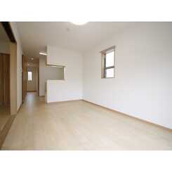 クレール 柳根町のサムネイル